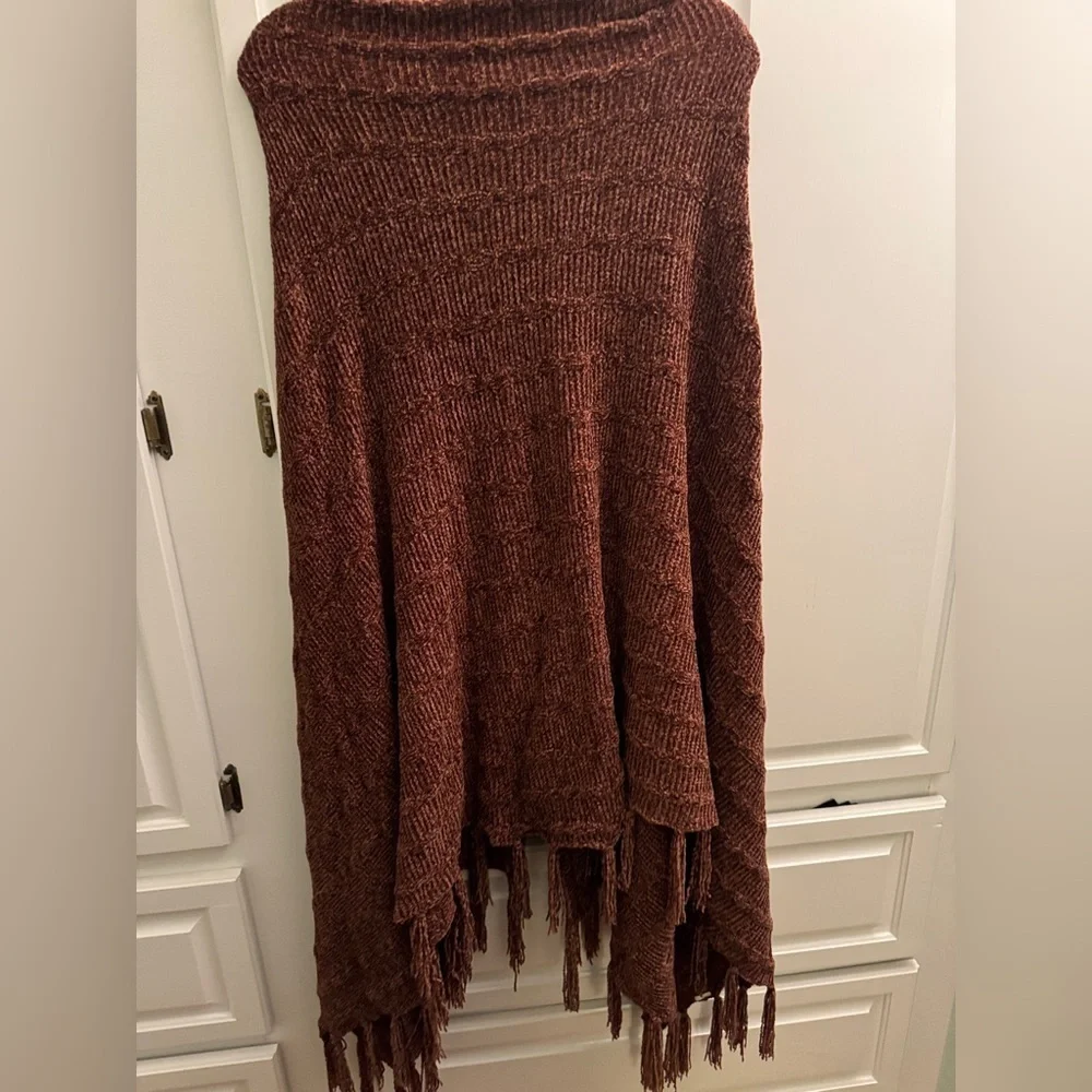 LULAROE Mimi Poncho Chocolate Brown Knit Sweater Wrap Chenille One Size - Picture 7 of 7